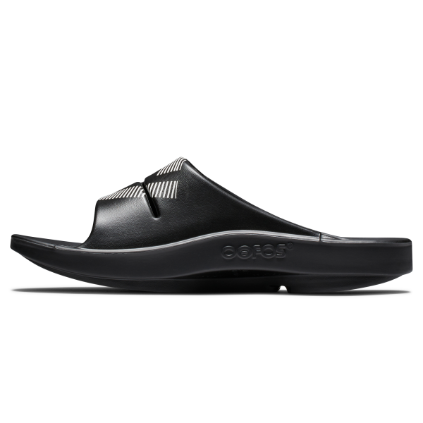 FJ x OOFOS OOahh Sport Slide Unisex - Navy – Bild 2
